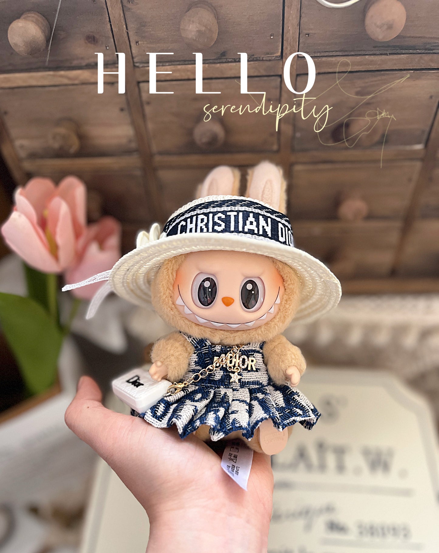 LABUBU 17cm Heartfelt Macaron Sitting Party Rubber Hanging Doll Clothes