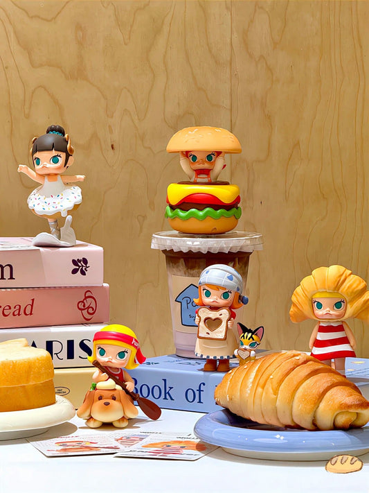 Molly Carb-Lover Series Figures