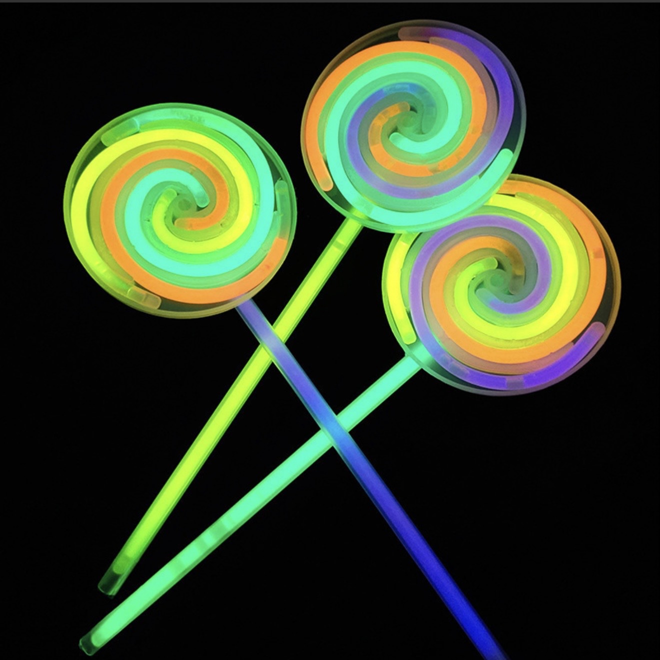 Spinning Glow Stick Lollipops for Halloween Decorations