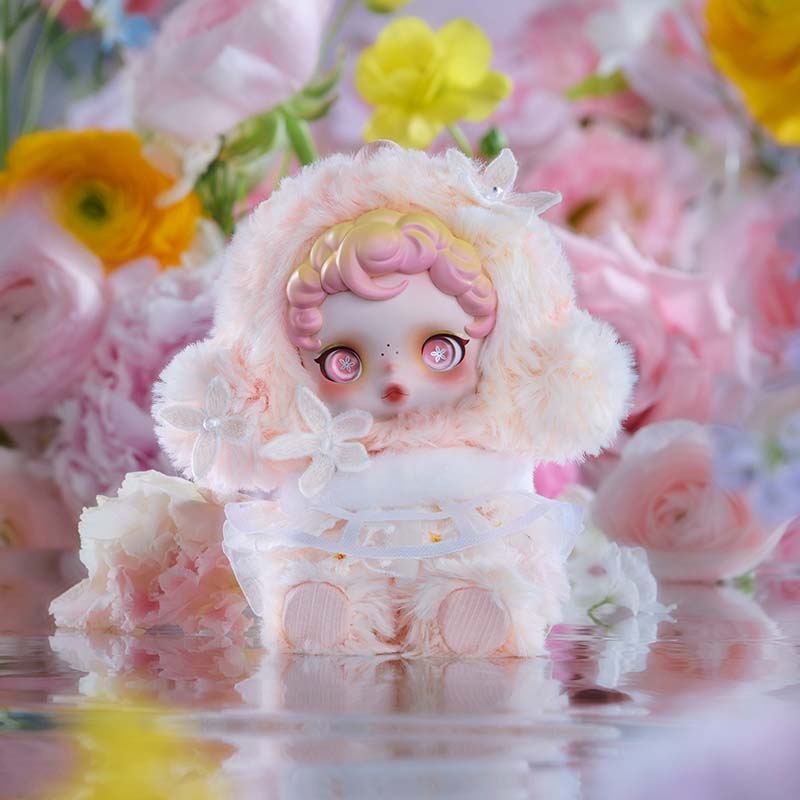 SKULLPANDA Light Weaving Garden Series Plush Doll Pendant