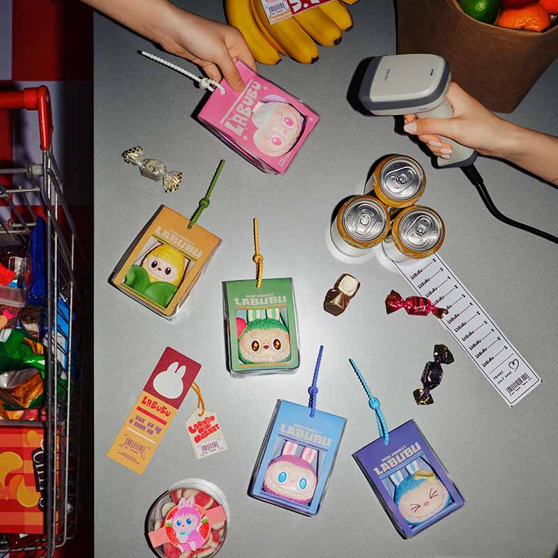 THE MONSTERS Wacky Mart Series——Squishy Blind Box Keychains（Pre-order）