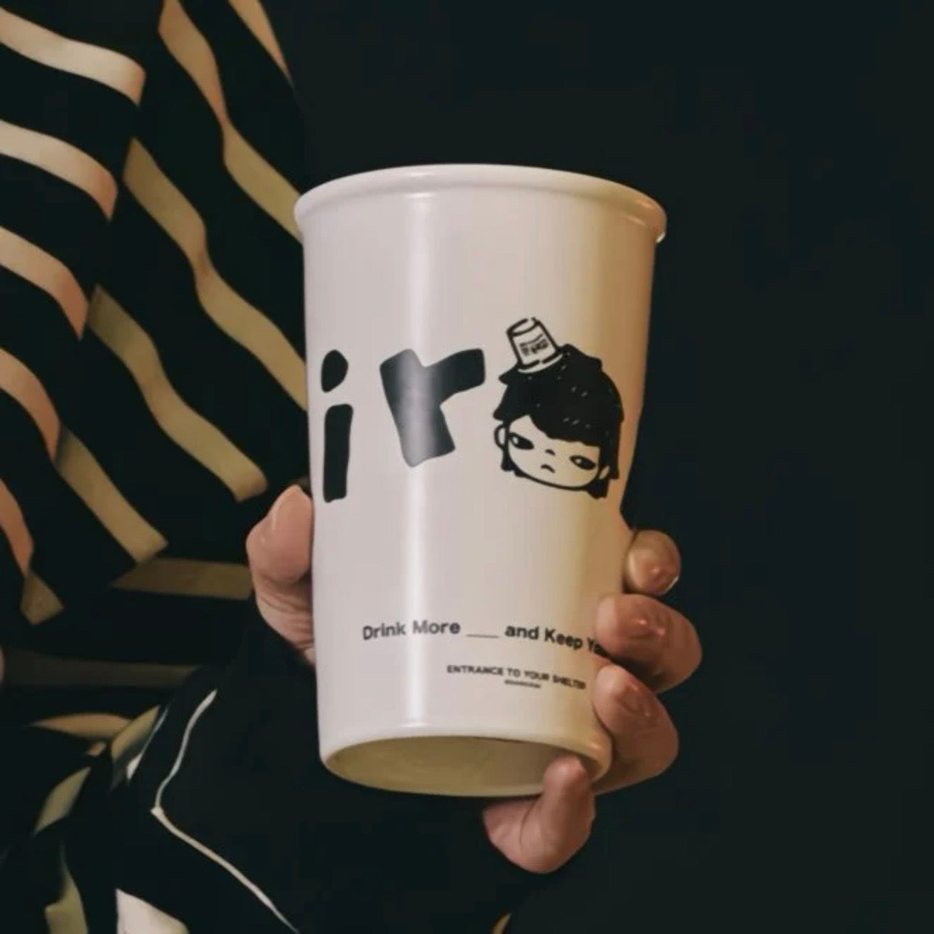 Hirono Convenience Store Roaming Series - Paper Cup Ceramic Mug (White)