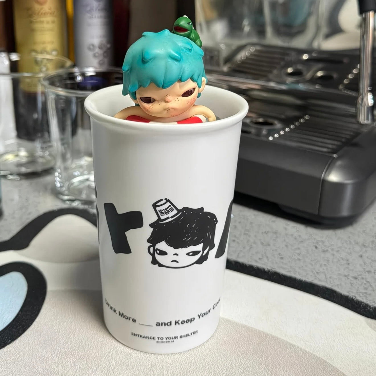 Hirono Convenience Store Roaming Series - Paper Cup Ceramic Mug (White)