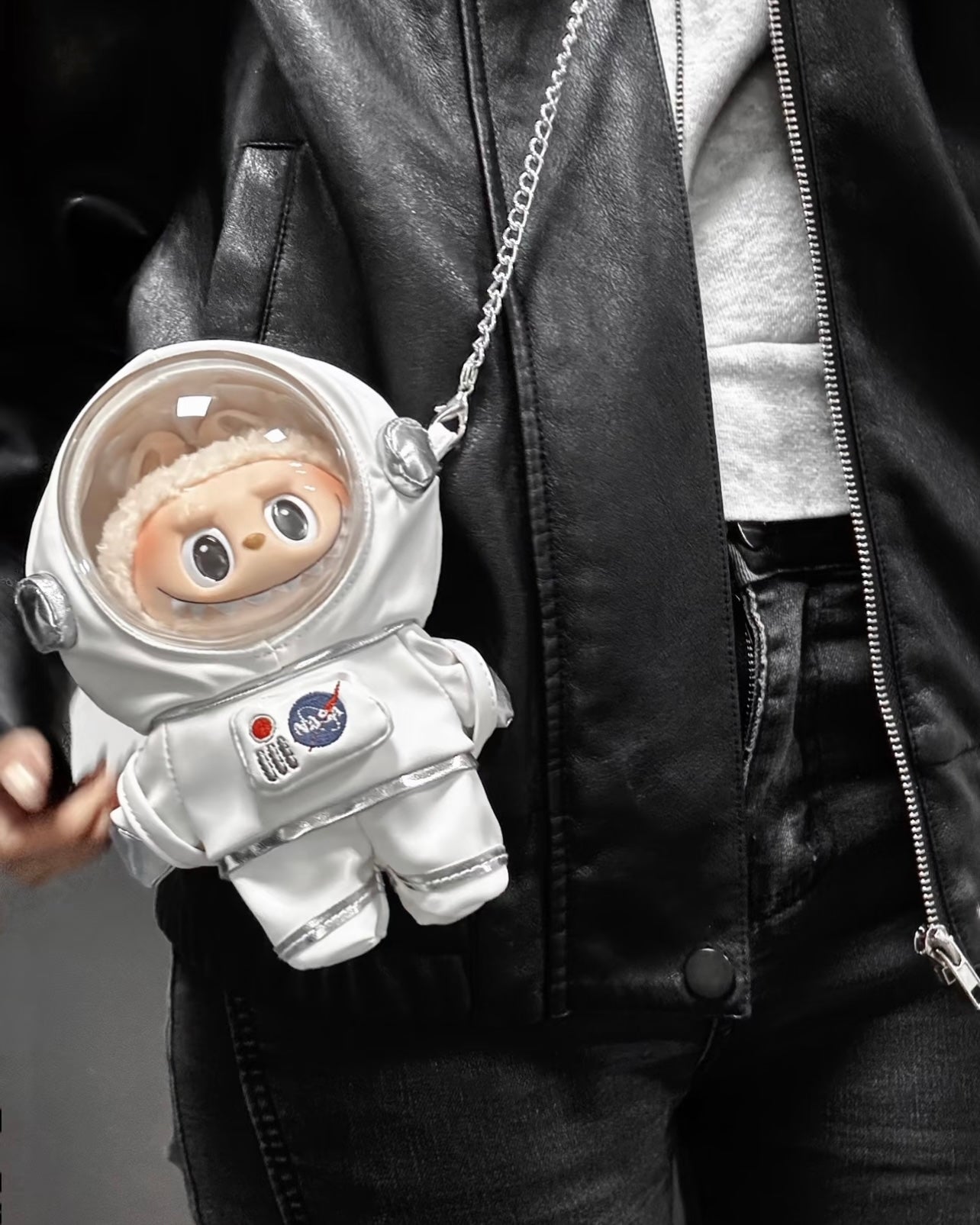 Labubu Astronaut Doll Clothes (Crossbody Carry)