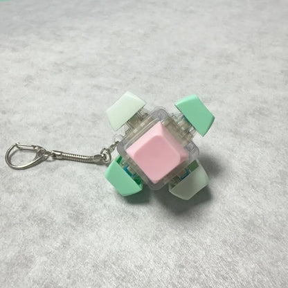 2/3/6/9 Keys Fidget Keycap Keychain, Adult Stress Relief Pinch Squeeze Toy Keyboard Button Gadget