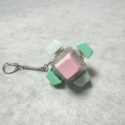 2/3/6/9 Keys Fidget Keycap Keychain, Adult Stress Relief Pinch Squeeze Toy Keyboard Button Gadget