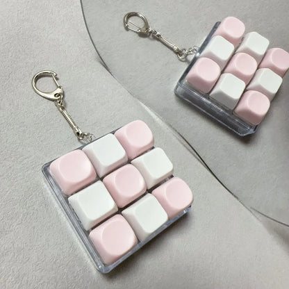 2/3/6/9 Keys Fidget Keycap Keychain, Adult Stress Relief Pinch Squeeze Toy Keyboard Button Gadget