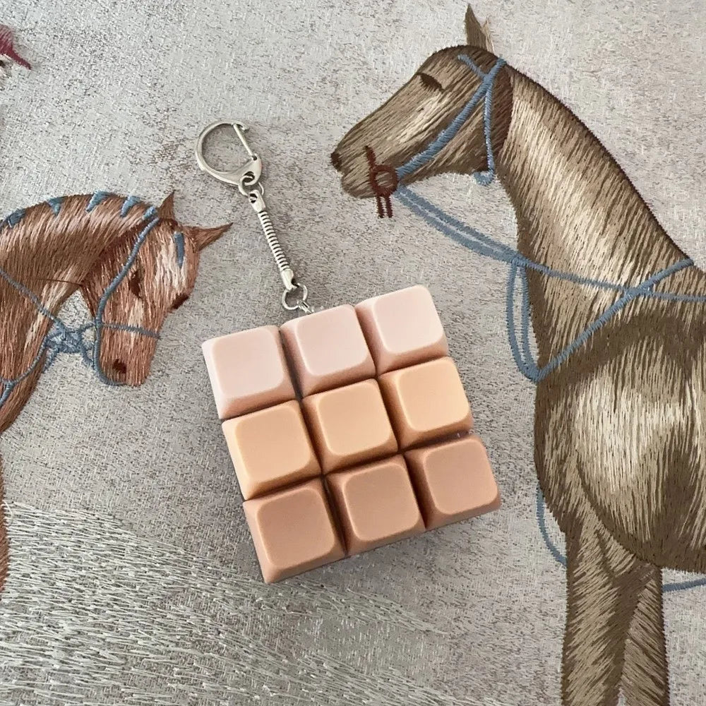 2/3/6/9 Keys Fidget Keycap Keychain, Adult Stress Relief Pinch Squeeze Toy Keyboard Button Gadget